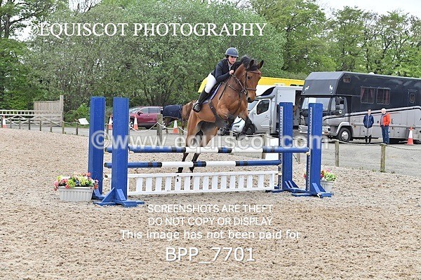 BPP_7701 - CLASS 14 SAT Senior BritiNovice/ 90cm Open