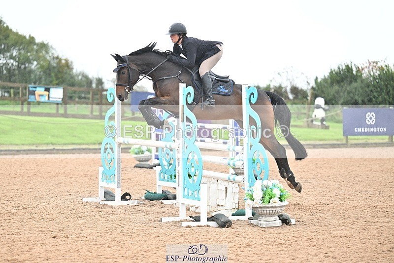 251003-120924-00654 - Cls 2 Newcomers and 1.10m