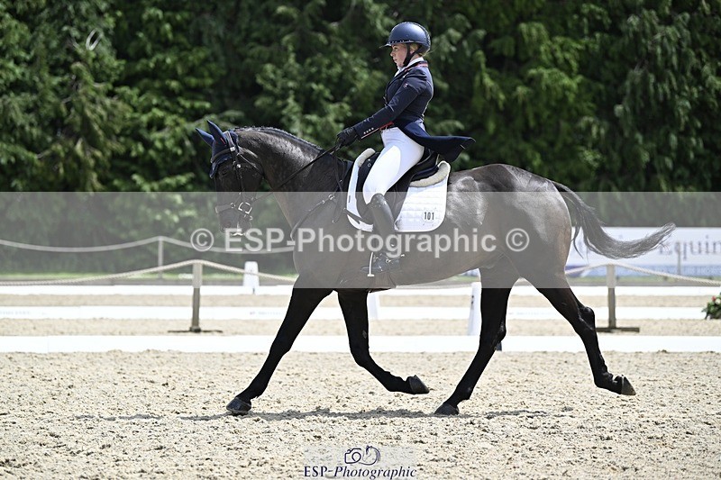 240523-130358-04653 - 101-MORELANDS_CASANOVA-Daisy_Bathe