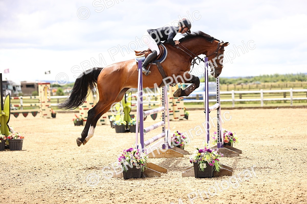 SBM_003416 - Class 22 - Senior Foxhunter 1.20m