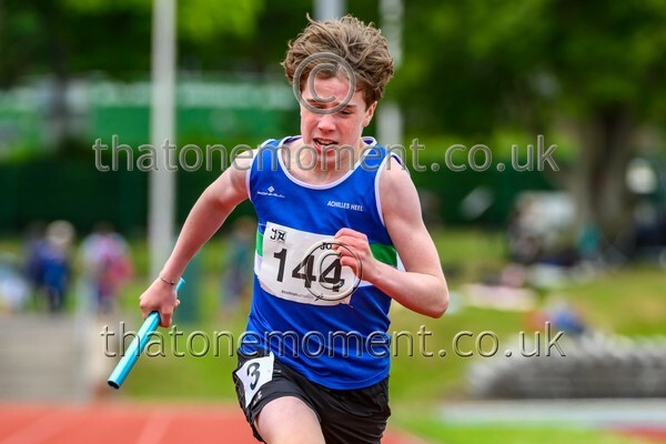 Relays25-926627 - Track Male Set Two