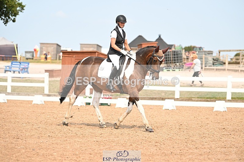 250816-153735-06217 - 123-Lorraine.MorrisLissyegan.Coloured.Lady