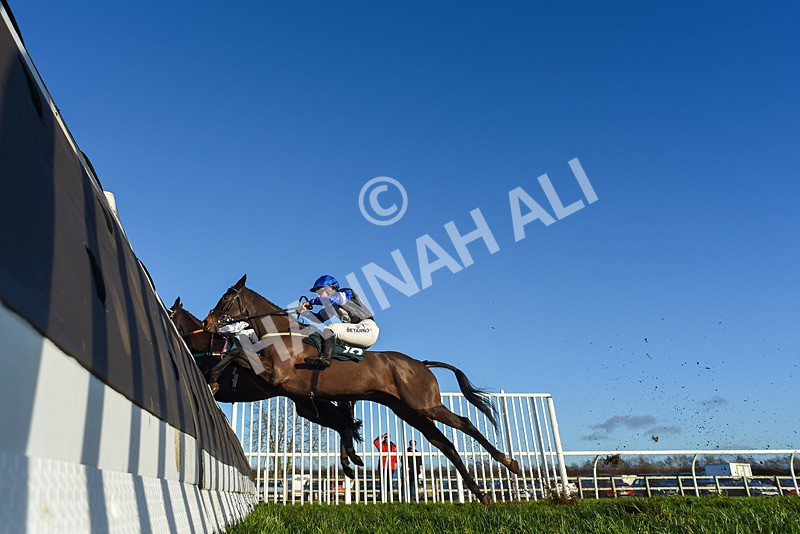 010124-Race 2-Belle Na Bann-5331 - Race 2