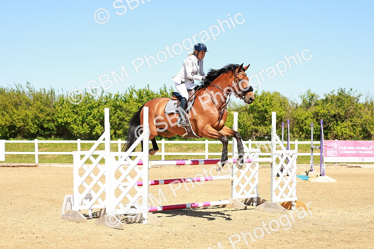 SBM_001103 - Class 4 - Senior Newcomers 1.10m