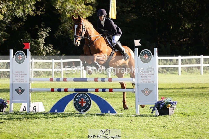 231022-100221-24279 - 648-FRIARSHILL.CHARLES-Caroline.Wilkinson-TrotUp+SJ