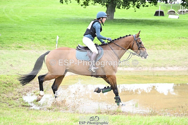 240803-113332-03644 - 005-Laura_Keam-DIAMOND_CRUISE_ON