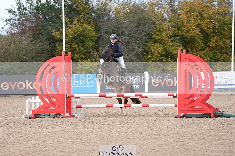 251026-112434-01904 - Cls 1+2 10yr and under 128cm and 70cm Open