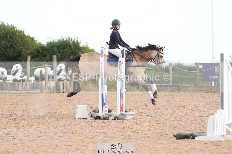 260901-155823-00131 - 70cm Classes