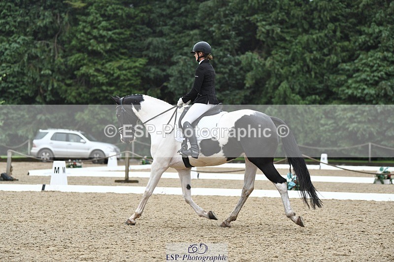 240720-113353-04325 - 123-Michelle_Wallis-Alvescot_Winning_Mood