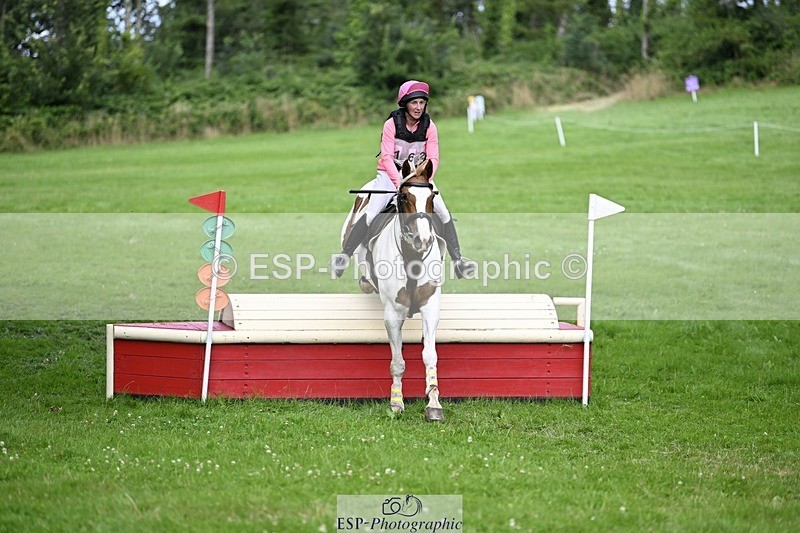 240803-144055-08258 - 162-Susan-Joy_Keeping-WARPAINT