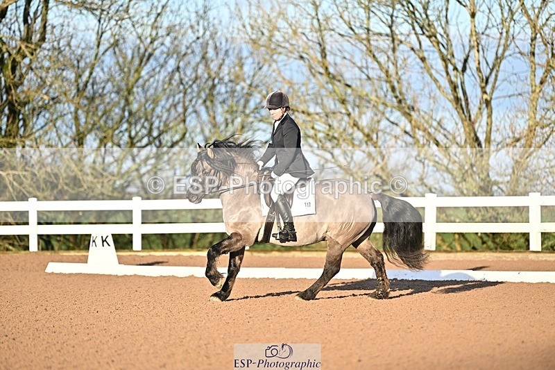 241214-093527-00976 - 117-Janine.Paterson-Pottertonpark.Mulreesh