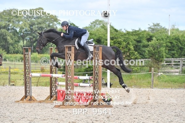 BPP_9541 - CLASS 5 Senior 1.05m Open