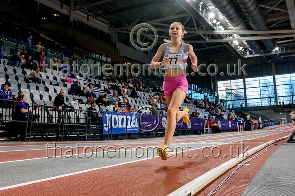 CEREL-816718 - Track Female Set Two