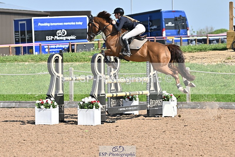 240509A-101517-00809 - Cls 8 Foxhunter