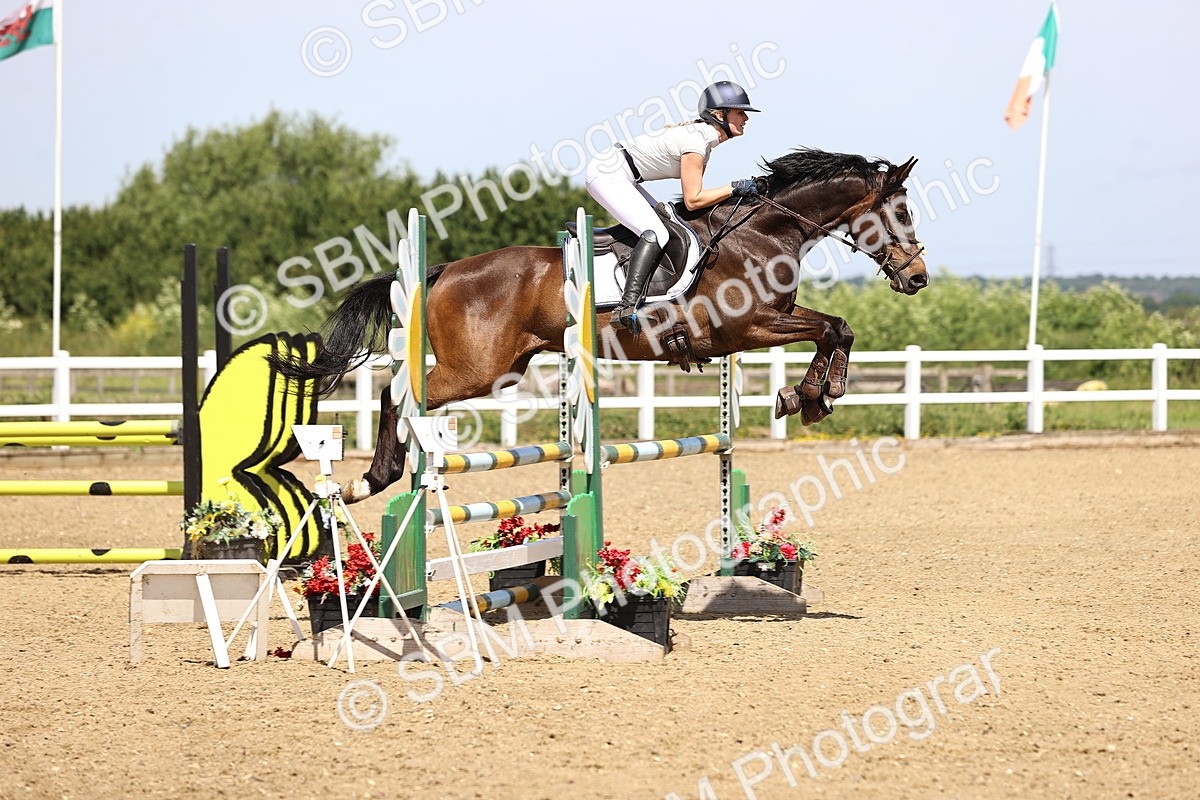 SBM_003843 - Class 9 British Novice/90cm