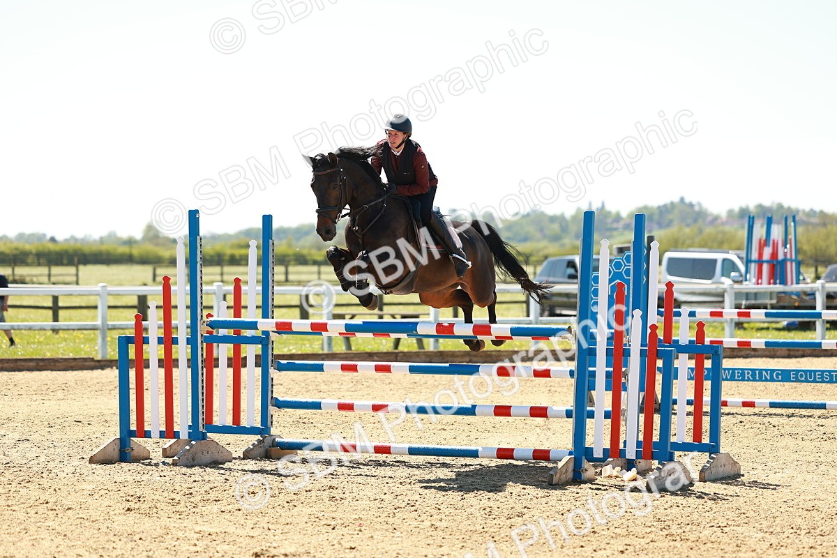 SBM_001348 - Class 4 - Senior Newcomers 1.10m