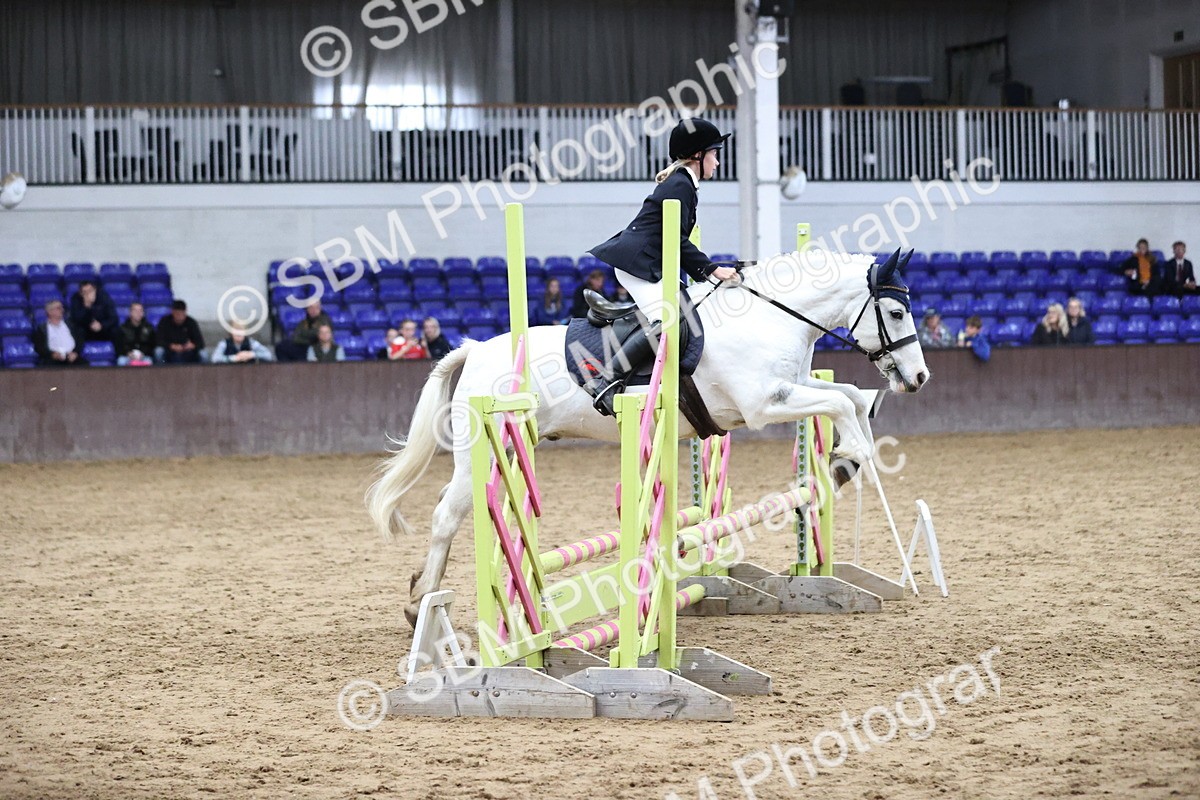 SBM_001401 - Class 5 - Henlow Veterinary Hospital 70cm