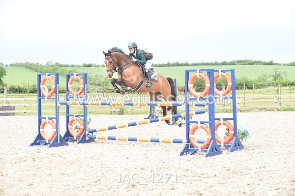 JAC_4271 - CLASS 6 Senior Foxhunter/ 1.20m Open