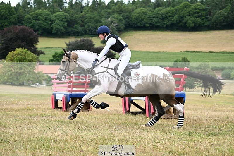 250803A-115953-11286 - L-516-Chloe.Robinson-BRACKENSPA'S.KEEP.A.SECRET