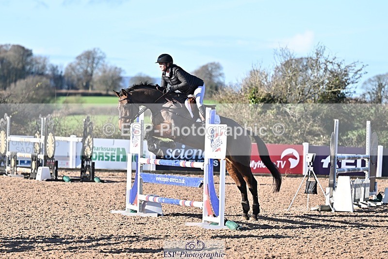 251203-120556-00413 - Cls 3 Snr 1.05m Open