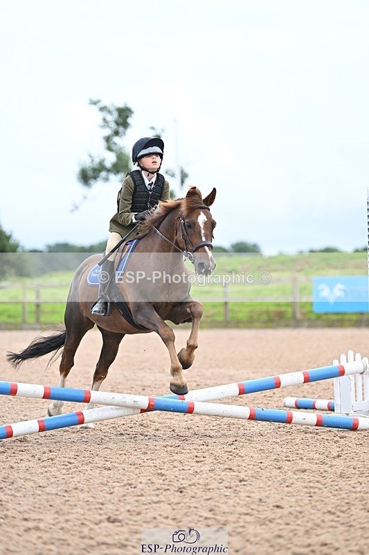 240813-151933-00048 - Clear round & 60cm