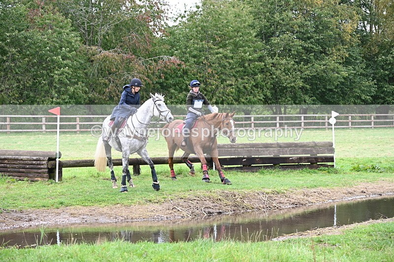 WJ6_2793 - Time at Photographer 11:01 to 11:20