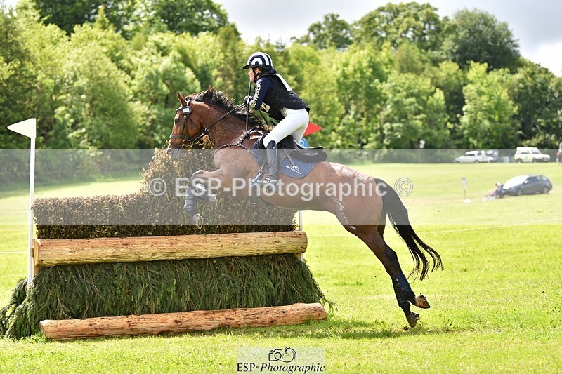 240526-114032-20975 - 425-HUMBLE_GLORY-Sophia_Hill