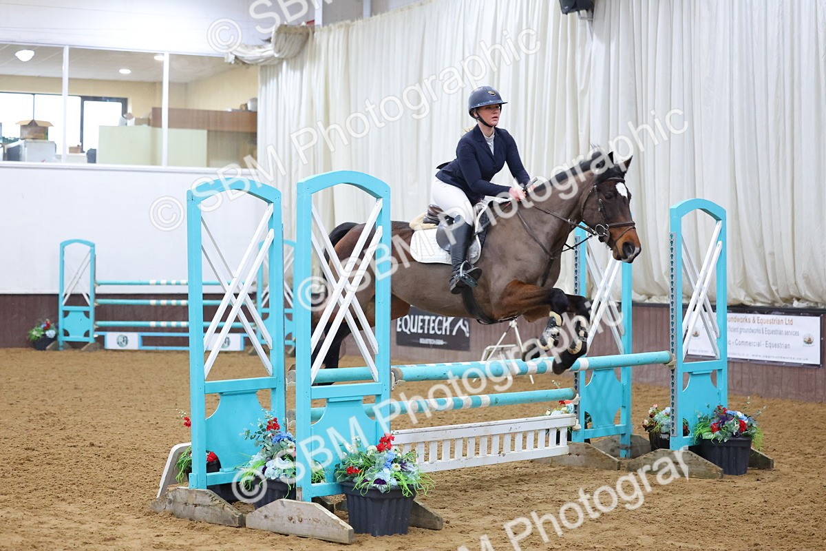 SBM_001382 - Class 14 - Nupafeed Supplements Senior Discovery/ 1m Open - First Round (1.00m)