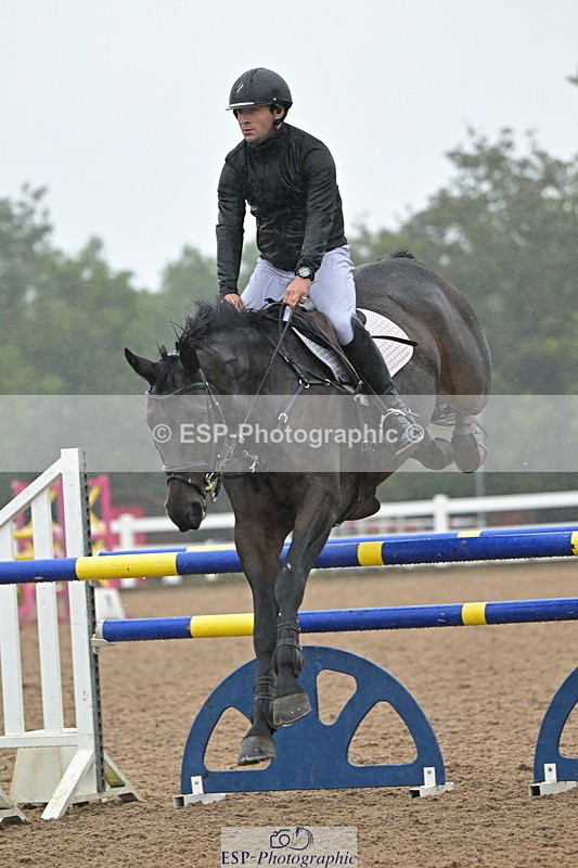 240925A-141424-01086 - Cls 5 Foxhunter and 1.20m Open