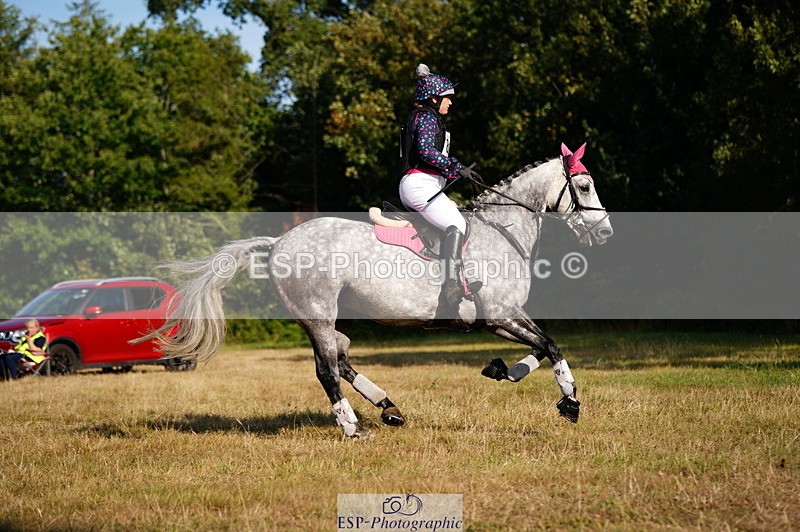 250803A-181006-18896 - R-823-Sophie.Channon-HIVES.LUCKY.BOUNCER