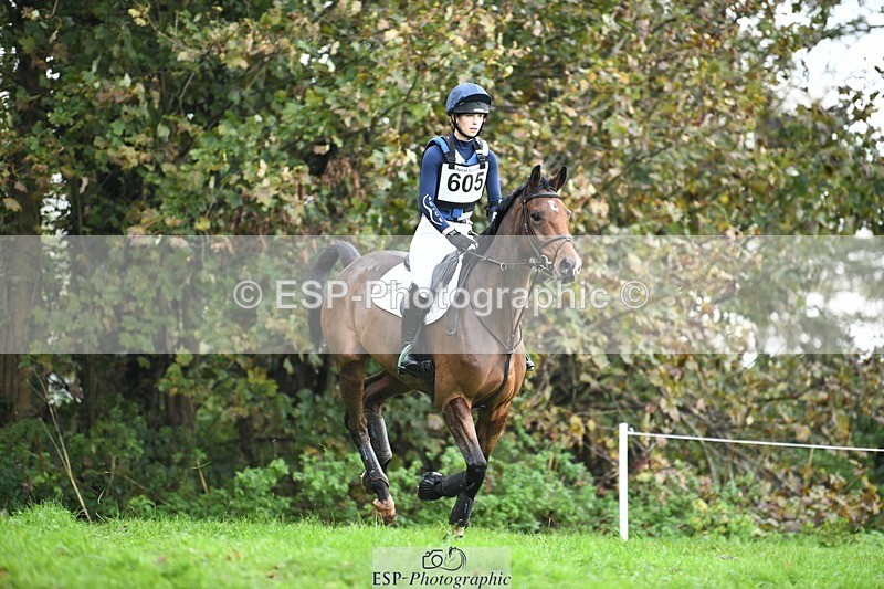 231021-093854-13019 - 605-SPORTSFIELD.U2-Katie.Corbin-SC+XC