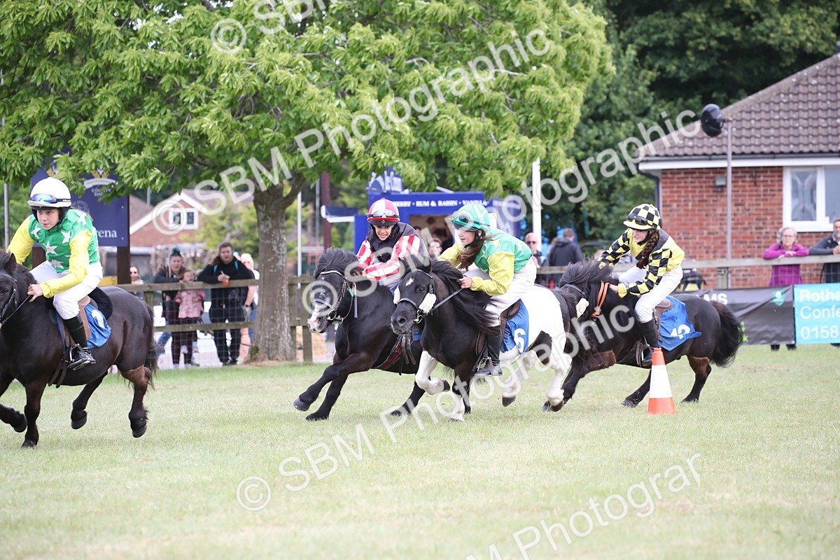 SBM_10119 - Dinky Derby