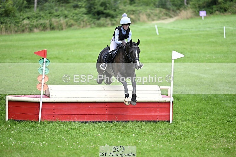 240803-133740-07244 - 153-Eleanor_Blewitt-CARRY_ON_PRINCESS