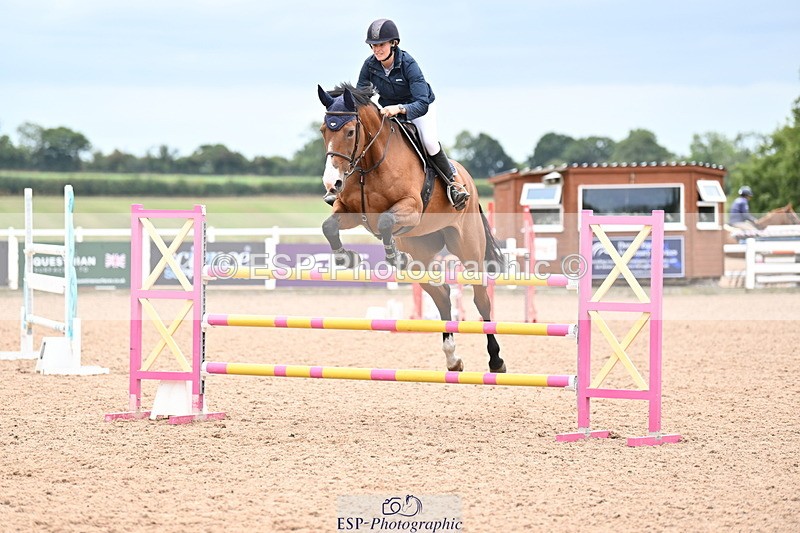 250820B-141150-00898 - Cls 6 Foxhunter and 1.20m Open