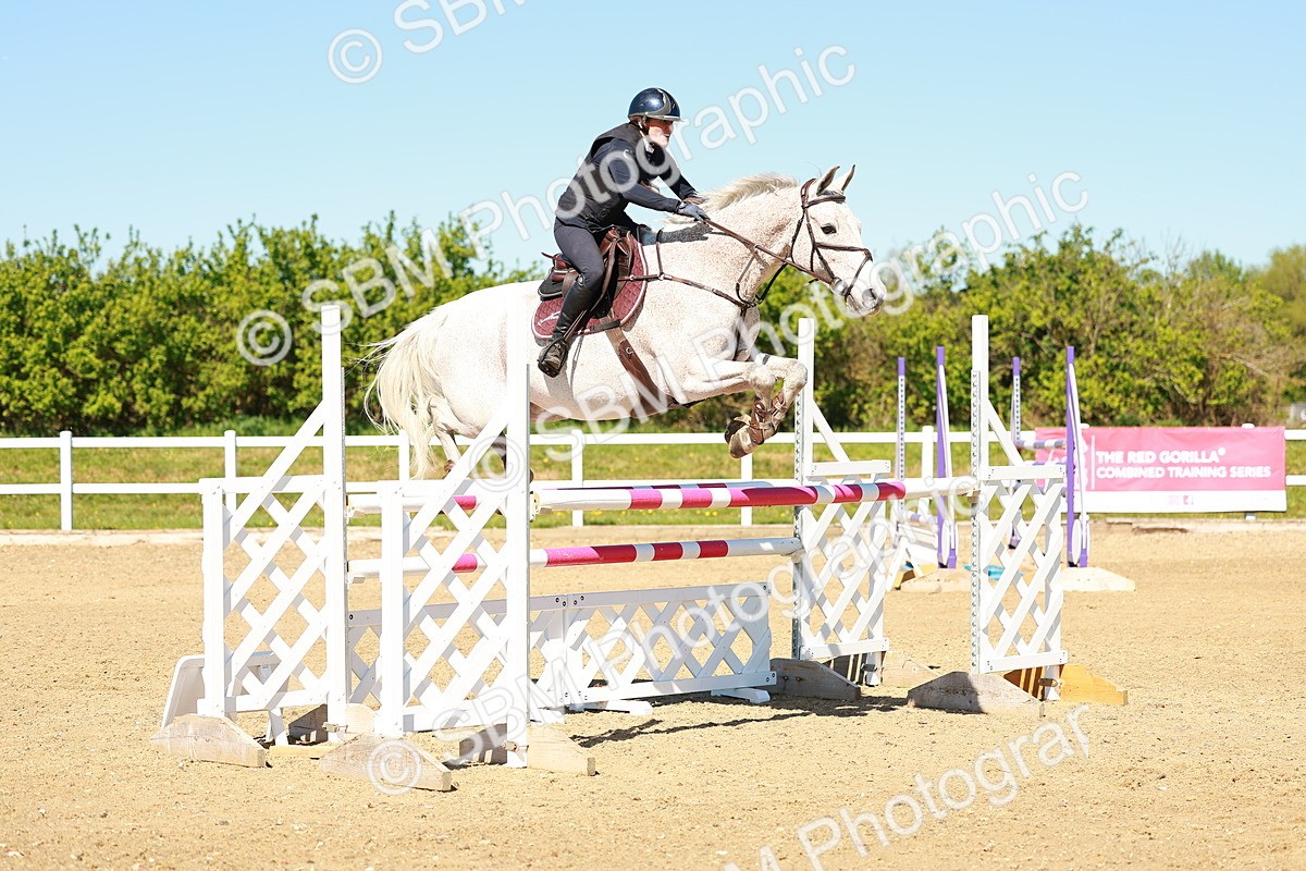 SBM_001761 - Class 5 - Senior Foxhunter - 1.20m