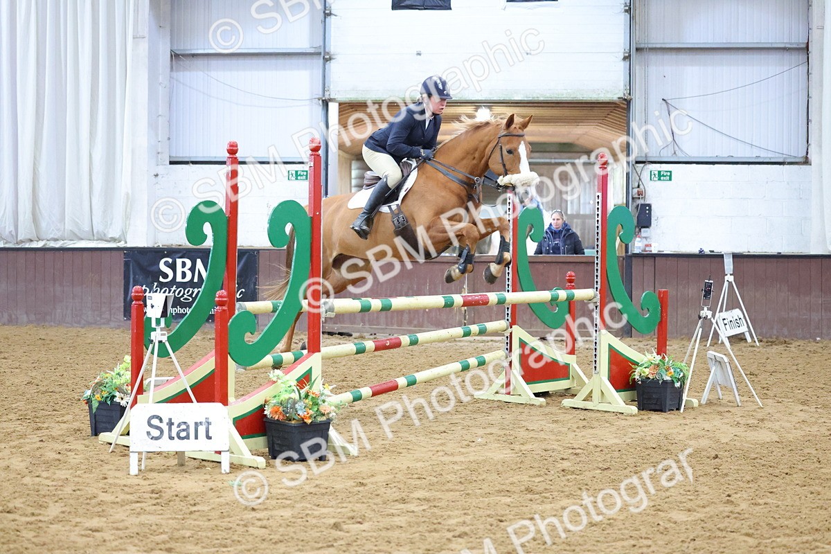 SBM_010006 - Class 21 - Nupafeed Supplements Senior Discovery/ 1m Open - First Round (1.00m)