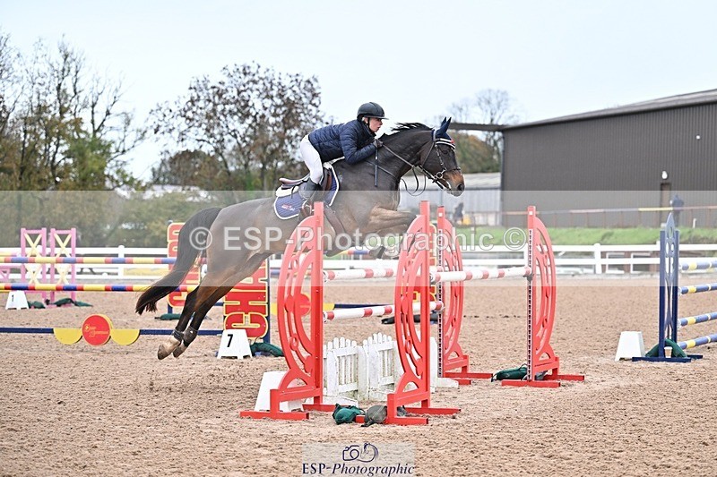 251029-133216-00574 - Foxhunter and 1.20m