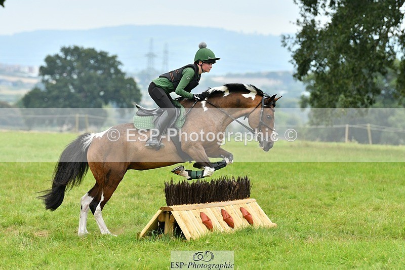 230817-131045-00824 - Theo's 1st Group - XC