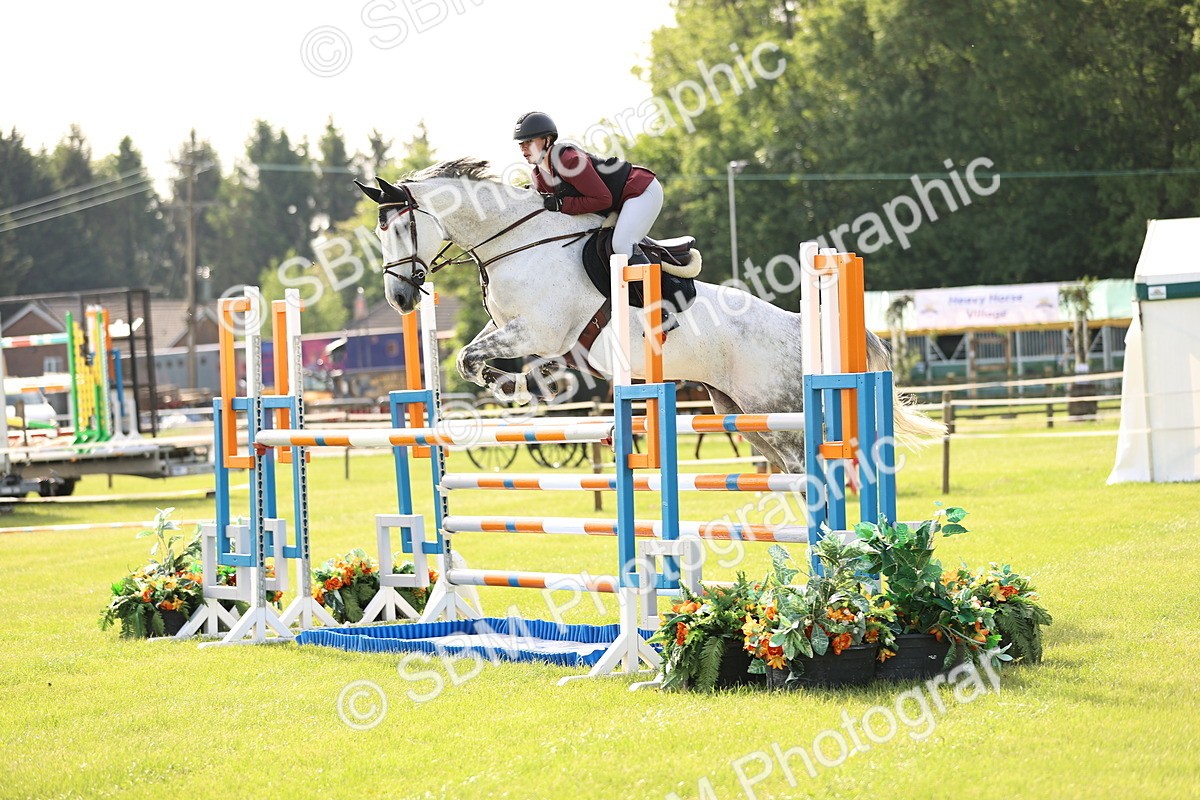 SBM_01206 - Class 200 - Martin Grant Homes Welcome Stakes 1.25m Open
