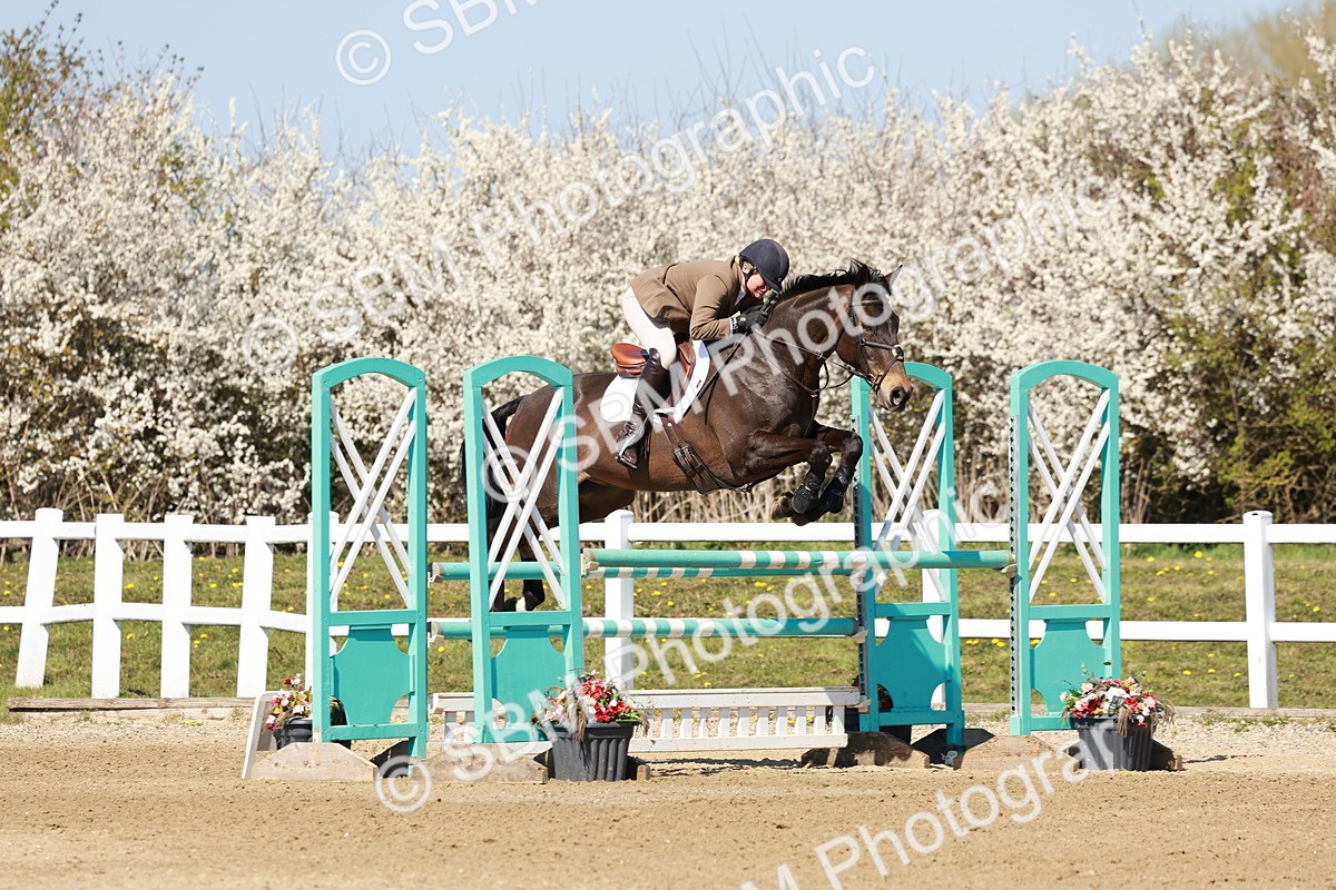 SBM_004386 - Class 17 - Senior Newcomers - 1.10m