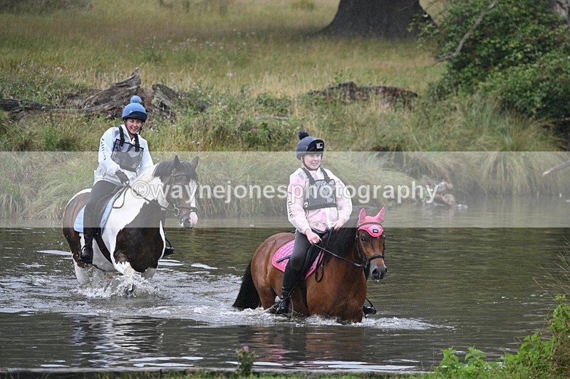 WJ7_8820 - Time at Water 11:53 to 12:23