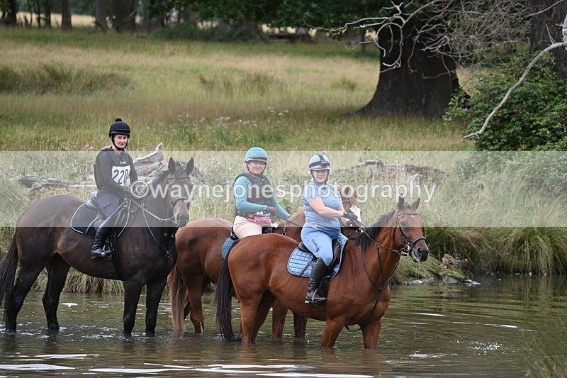 WJ7_3458 - Time at Water 12:15 to 12:50