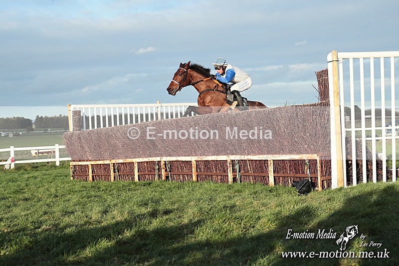 PtP 301125  0776 - Hursley Hambledon Point-to-Point Larkhill Racecourse 30/11/2025