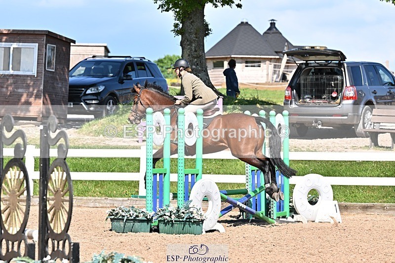 250513-160742-00154 - Clr Rnd & 60cm
