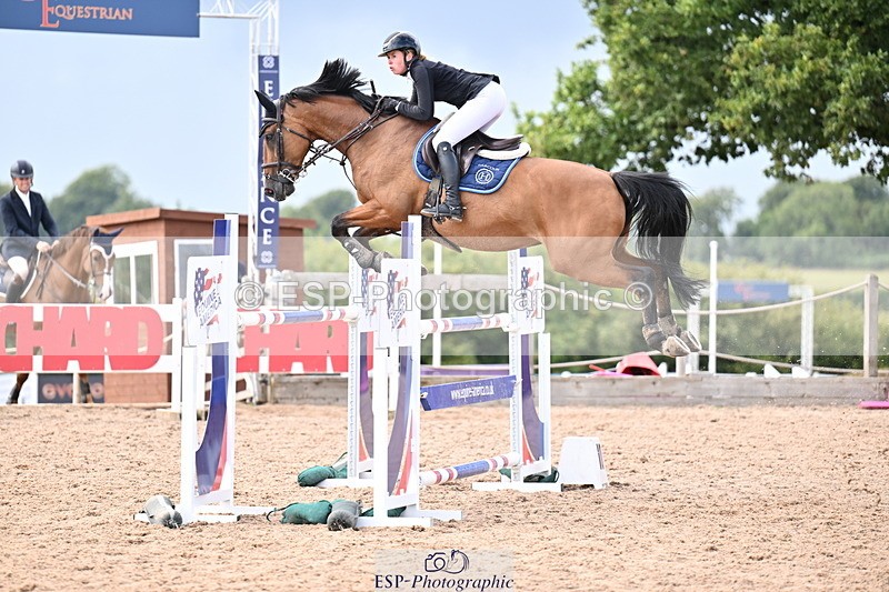 250827B-141716-00695 - Cls 6 Snr Fox 1.20m & Cls 7 1.30m