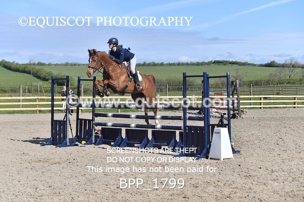 BPP_1799 - CLASS 19 SUN Senior Foxhunter/ 1.20m Open