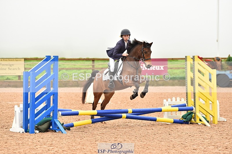 231118A-092136-00798 - Cls 16+17 Club and Schools 60cm