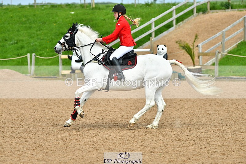 230513A-144531-01433 - Cls 38 Club 80cm