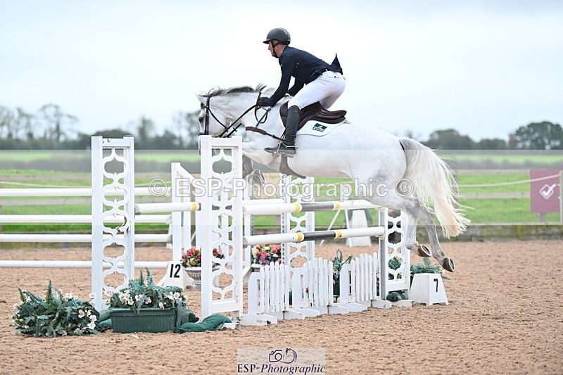 231013A-145416-02850 - Cls 9 Foxhunter & 1.20m Open