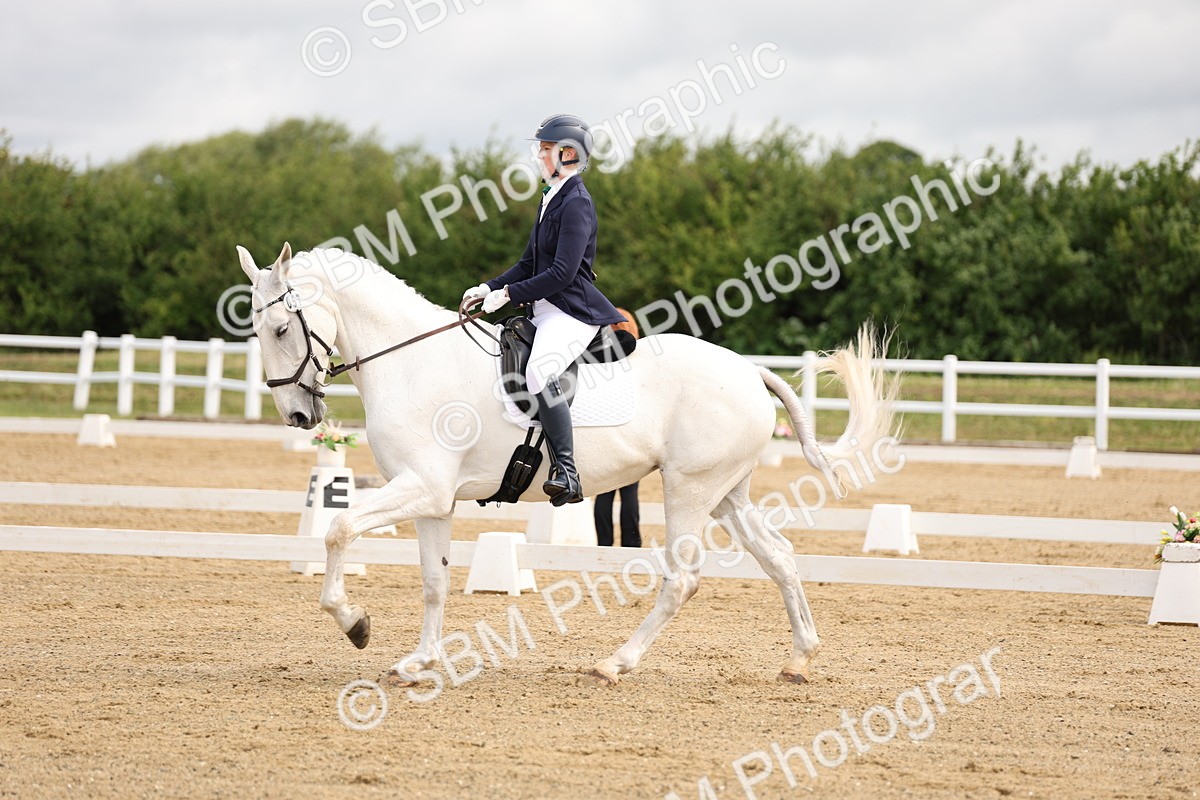 SBM_001102 - Class 1 - Prelim 4 - 8.00-10.20